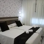 게스트하우스 Baixo A Lua Rooming 4*