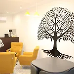Baixo A Lua Rooming 게스트하우스