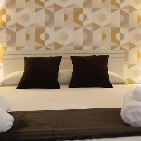 Guest house Baixo A Lua Rooming Sarria