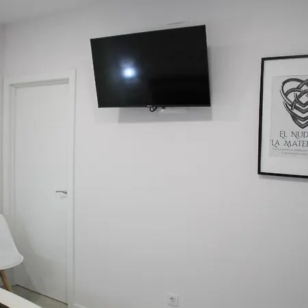 Pensionat Baixo A Lua Rooming