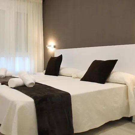 Guest house Baixo A Lua Rooming Sarria