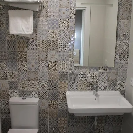 Baixo A Lua Rooming Konukevi *