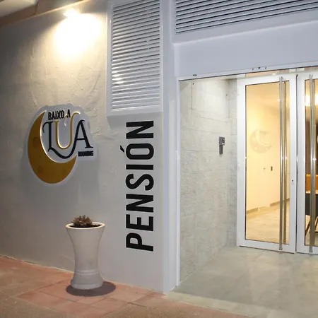 Guest house Baixo A Lua Rooming Sarria