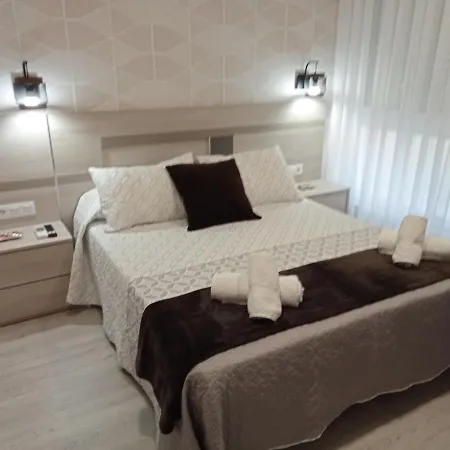 Baixo A Lua Rooming Konukevi *
