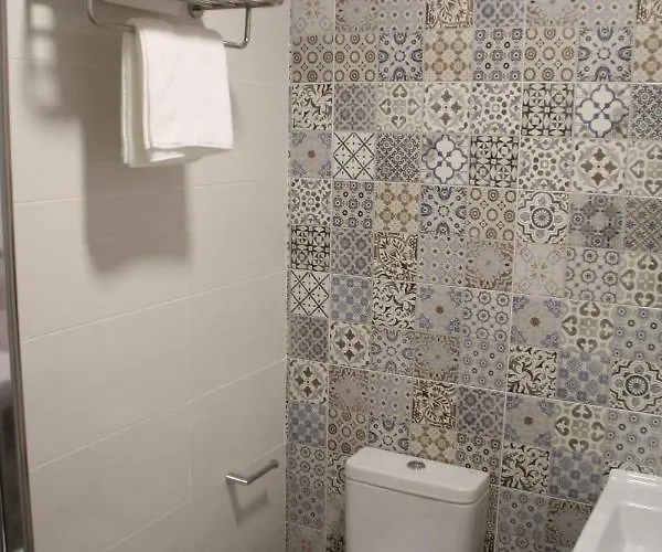 Baixo A Lua Rooming Guest house Sarria