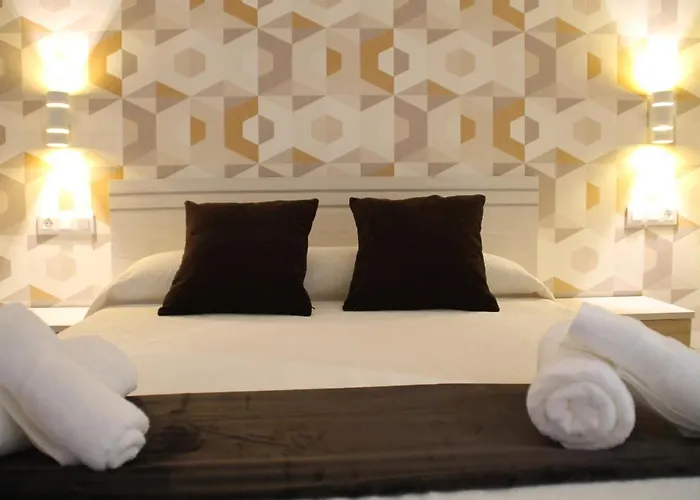 בית הארחה Baixo A Lua Rooming סאריה