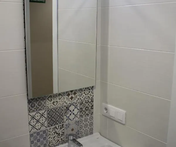 Baixo A Lua Rooming Guest house