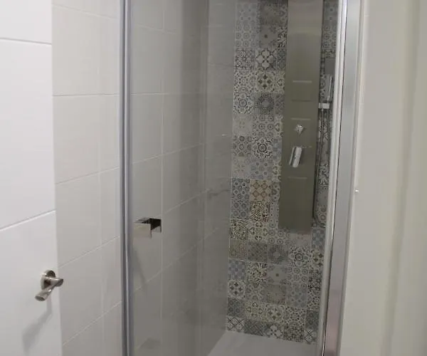 Baixo A Lua Rooming Guest house Sarria