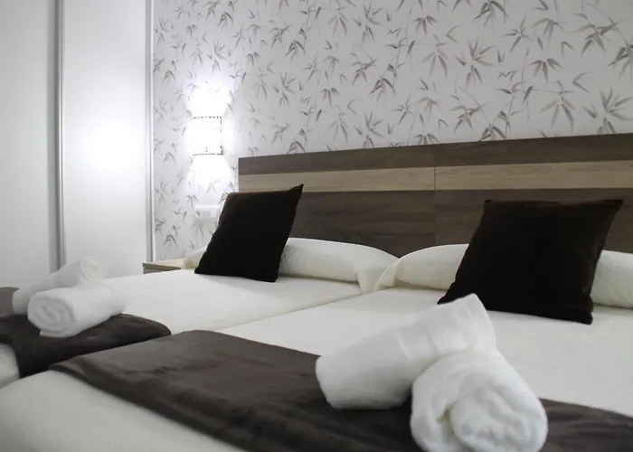 Guest house Baixo A Lua Rooming