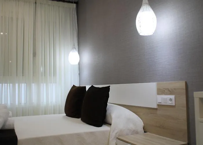 Guest house Baixo A Lua Rooming